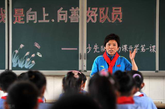 唐三爆操比比东
